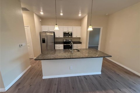Casa en alquiler en North Port, Florida, 3 dormitorios, 144.65 m2 № 1918561 - foto 6