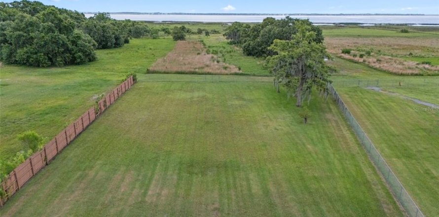 Land in Kissimmee, Florida № 1801794