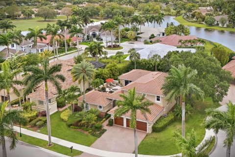 House in Weston, Florida 6 bedrooms, 341.32 sq.m. № 2088140 - photo 9
