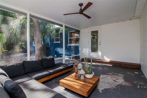Villa ou maison à vendre à Tampa, Floride: 3 chambres, 111.76 m2 № 2142282 - photo 26