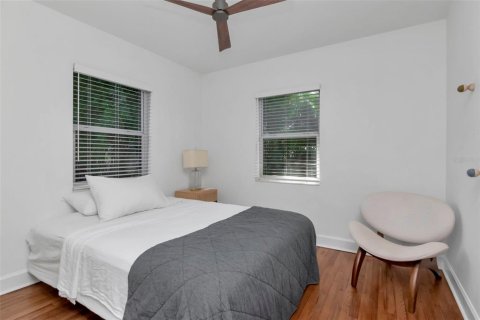 Villa ou maison à vendre à Tampa, Floride: 3 chambres, 111.76 m2 № 2142282 - photo 19