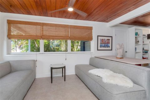 Villa ou maison à vendre à Tampa, Floride: 3 chambres, 111.76 m2 № 2142282 - photo 8