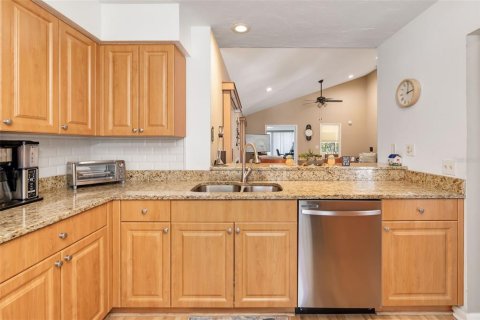 Villa ou maison à vendre à Sarasota, Floride: 3 chambres, 171.03 m2 № 2133023 - photo 14