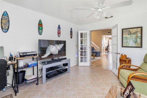 Villa ou maison à vendre à Sarasota, Floride: 3 chambres, 171.03 m2 № 2133023 - photo 9