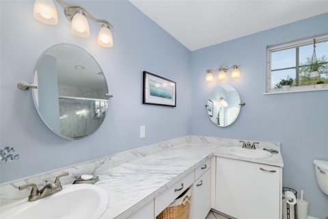 Villa ou maison à vendre à Sarasota, Floride: 3 chambres, 171.03 m2 № 2133023 - photo 28