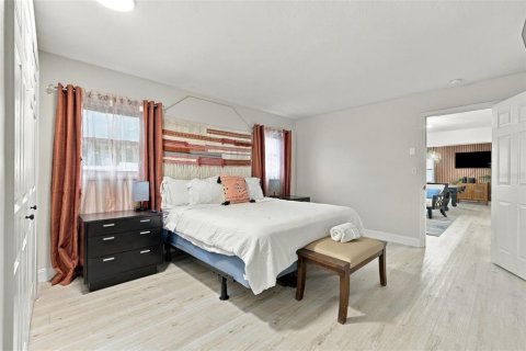 Casa en venta en Seminole, Florida, 4 dormitorios, 212 m2 № 2418915 - foto 20