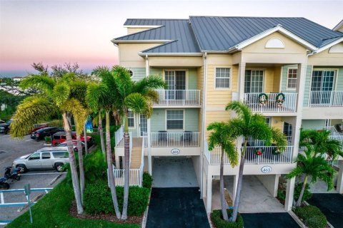 Touwnhouse à Ruskin, Floride 3 chambres, 147.99 m2 № 2144423