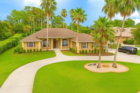 House in DeBary, Florida 4 bedrooms, 262.08 sq.m. № 1842122 - photo 1