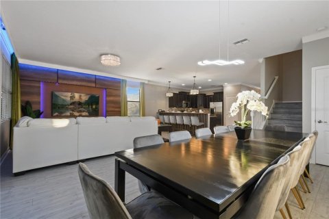 Villa ou maison à vendre à Davenport, Floride: 8 chambres, 363.15 m2 № 2416490 - photo 7