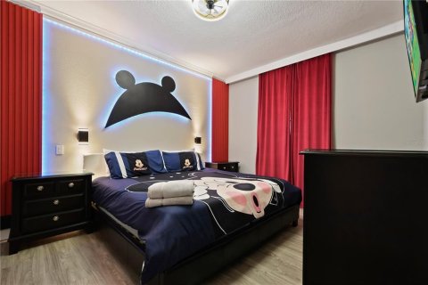 Villa ou maison à vendre à Davenport, Floride: 8 chambres, 363.15 m2 № 2416490 - photo 16