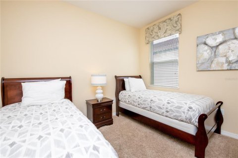 House in Kissimmee, Florida 5 bedrooms, 195.93 sq.m. № 2214145 - photo 18