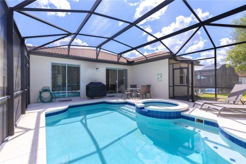 House in Kissimmee, Florida 5 bedrooms, 195.93 sq.m. № 2214145 - photo 6