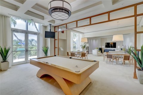Condo in Pompano Beach, Florida, 2 bedrooms  № 1858623 - photo 24