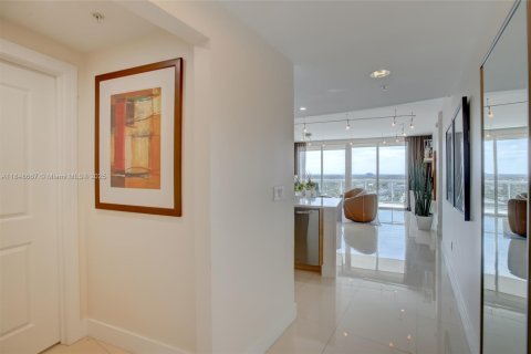 Copropriété à louer à Pompano Beach, Floride: 2 chambres, 135.92 m2 № 1858623 - photo 3