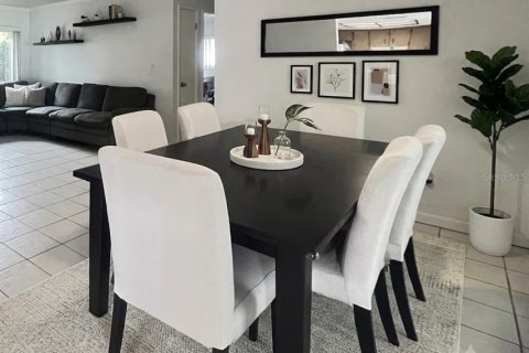 Villa ou maison à vendre à Port Richey, Floride: 3 chambres, 111.85 m2 № 2210166 - photo 6