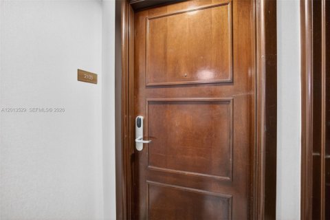 Купить кондоминиум в Форт-Лодердейл, Флорида 1 спальня, 54.25м2, № 2076155 - фото 4