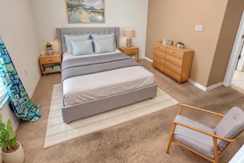Villa ou maison à vendre à Poinciana, Floride: 2 chambres, 136.29 m2 № 2398977 - photo 18
