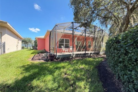 Villa ou maison à vendre à Poinciana, Floride: 2 chambres, 136.29 m2 № 2398977 - photo 26