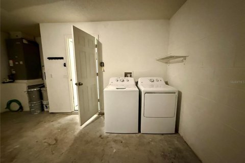 Villa ou maison à vendre à Orlando, Floride: 3 chambres, 151.99 m2 № 2411628 - photo 30