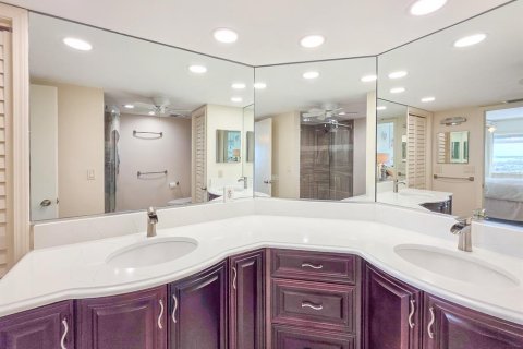 Condominio en venta en Daytona Beach Shores, Florida, 3 dormitorios, 176.51 m2 № 2418570 - foto 30