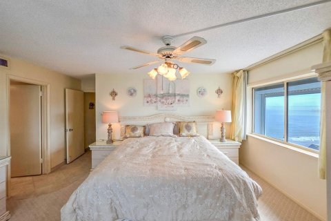 Condominio en venta en Daytona Beach Shores, Florida, 3 dormitorios, 176.51 m2 № 2418570 - foto 27