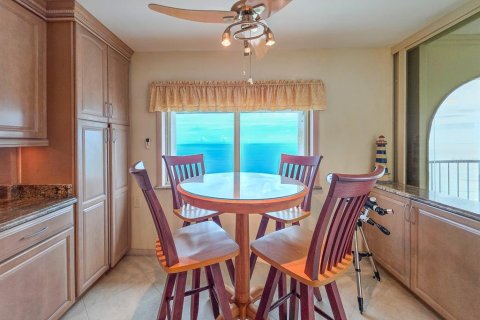 Condominio en venta en Daytona Beach Shores, Florida, 3 dormitorios, 176.51 m2 № 2418570 - foto 22