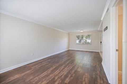 Adosado en alquiler en Sarasota, Florida, 2 dormitorios, 111.48 m2 № 2201480 - foto 8