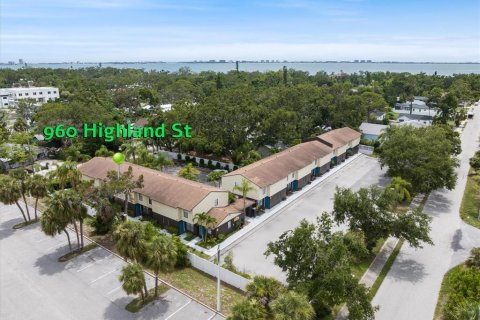 Adosado en alquiler en Sarasota, Florida, 2 dormitorios, 111.48 m2 № 2201480 - foto 22