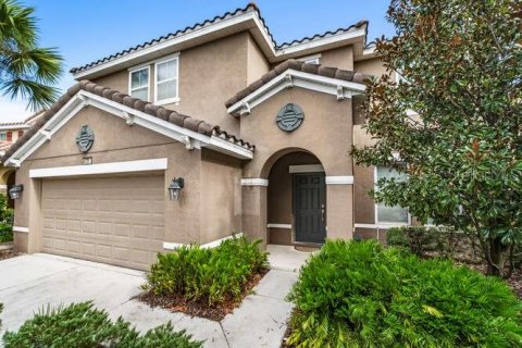 House in Davenport, Florida 6 bedrooms, 286.23 sq.m. № 1916561 - photo 3