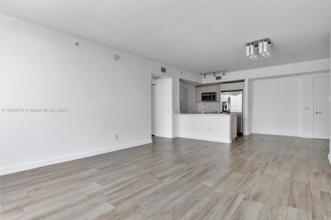Condominio en venta en Miami, Florida, 2 dormitorios, 98.48 m2 № 1891770 - foto 10