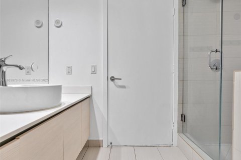 Condominio en venta en Miami, Florida, 2 dormitorios, 98.48 m2 № 1891770 - foto 28