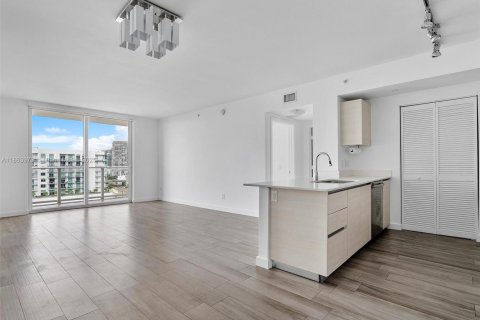 Condominio en venta en Miami, Florida, 2 dormitorios, 98.48 m2 № 1891770 - foto 7