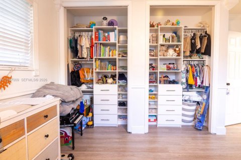 Casa en venta en Pembroke Pines, Florida, 3 dormitorios, 178 m2 № 2057229 - foto 16