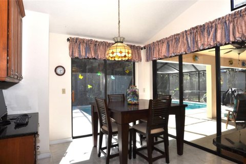 Villa ou maison à vendre à Palm Harbor, Floride: 4 chambres, 214.6 m2 № 1597728 - photo 16