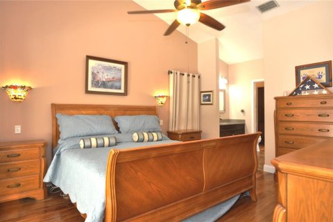 Villa ou maison à vendre à Palm Harbor, Floride: 4 chambres, 214.6 m2 № 1597728 - photo 25