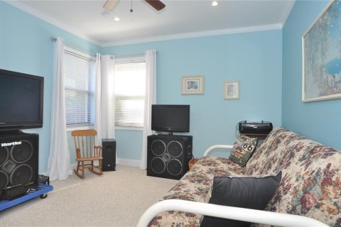 Villa ou maison à vendre à Palm Harbor, Floride: 4 chambres, 214.6 m2 № 1597728 - photo 19