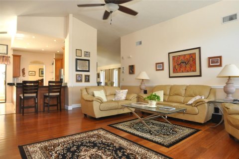 Villa ou maison à vendre à Palm Harbor, Floride: 4 chambres, 214.6 m2 № 1597728 - photo 10
