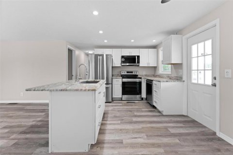 Apartment in Tavares, Florida 2 bedrooms, 91.97 sq.m. № 1807330 - photo 6