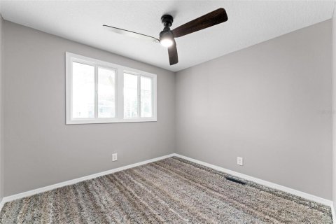 Apartment in Tavares, Florida 2 bedrooms, 91.97 sq.m. № 1807330 - photo 15