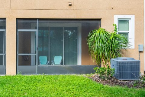 Touwnhouse à vendre à Lutz, Floride: 3 chambres, 182.18 m2 № 2323216 - photo 30