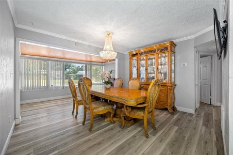 Villa ou maison à vendre à Saint Petersburg, Floride: 4 chambres, 168.71 m2 № 1876347 - photo 17