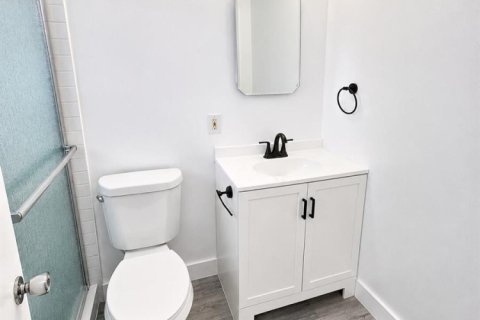 Снять в аренду квартиру в Форт-Лодердейл, Флорида 3 комнаты, 623.1м2, № 2077644 - фото 4
