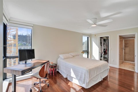 Снять в аренду кондоминиум в Бей-Харбор-Айлендс, Флорида 2 спальни, 97.55м2, № 1954493 - фото 20