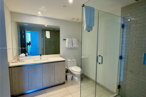 Condo in Hollywood, Florida, 2 bedrooms  № 1764062 - photo 18
