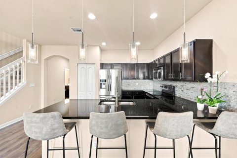 Townhouse in West Palm Beach, Florida 4 bedrooms, 161.37 sq.m. № 2246615 - photo 5