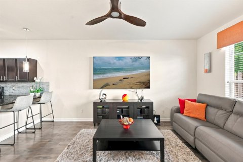 Townhouse in West Palm Beach, Florida 4 bedrooms, 161.37 sq.m. № 2246615 - photo 7