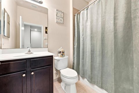 Townhouse in West Palm Beach, Florida 4 bedrooms, 161.37 sq.m. № 2246615 - photo 17