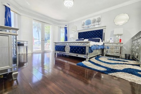 Villa ou maison à vendre à Coral Springs, Floride: 6 chambres, 304.72 m2 № 1942352 - photo 21