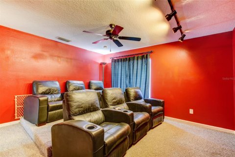 Casa en venta en Orlando, Florida, 5 dormitorios, 252.88 m2 № 1574215 - foto 18