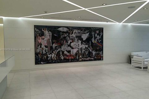 Купить кондоминиум в Майами, Флорида 1 спальня, 62.43м2, № 2053541 - фото 21